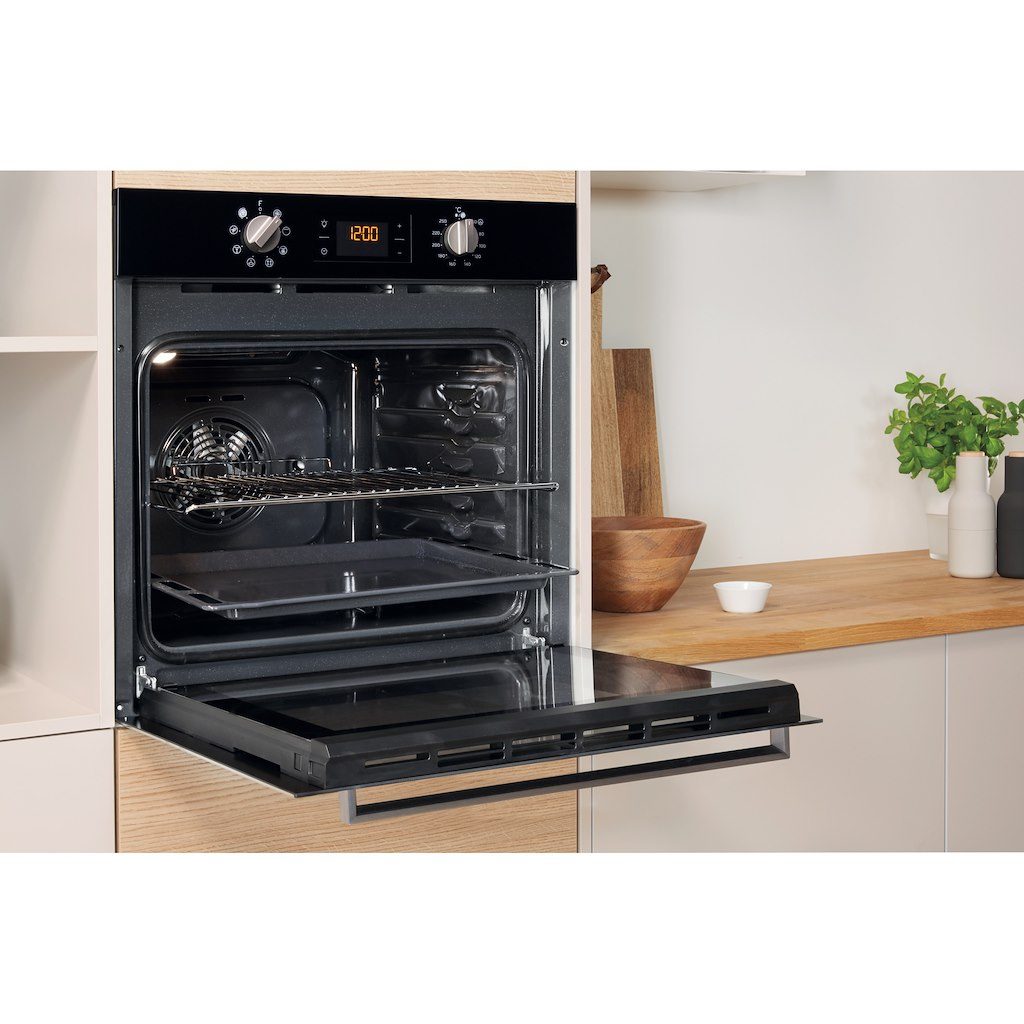 Indesit oven ifw 6340 ix deals uk