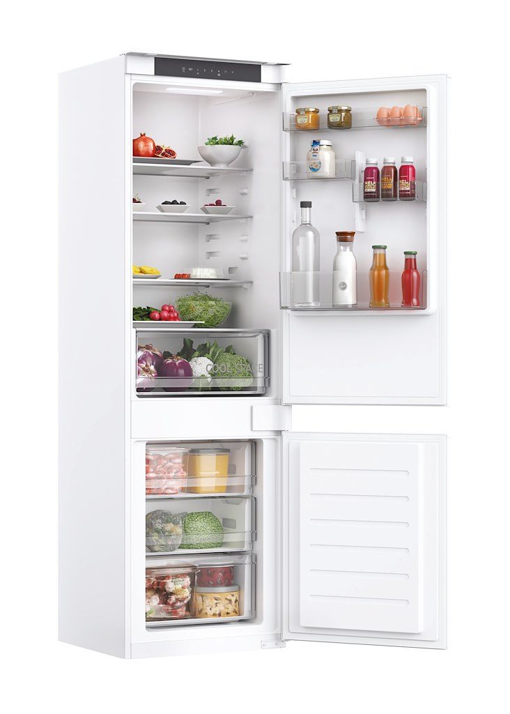 Hoover built deals in fridge freezer