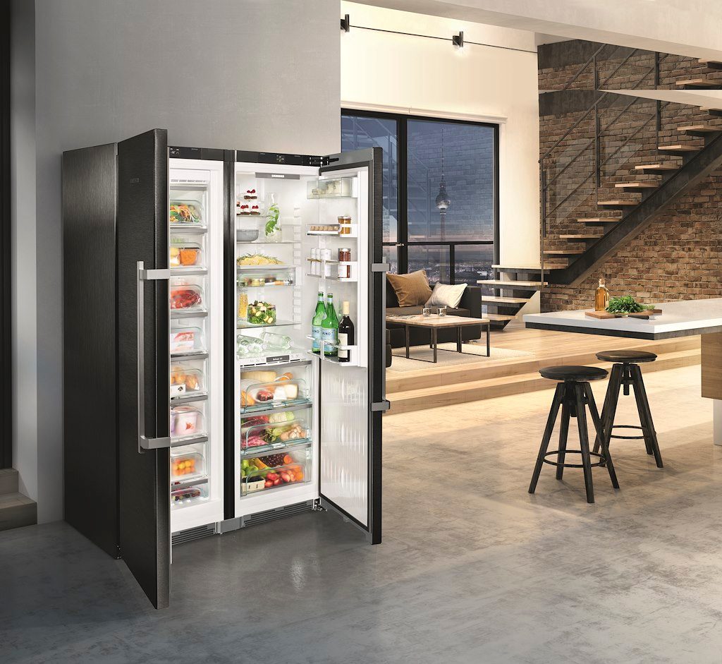 Liebherr side by side fridge freezer with ice deals maker